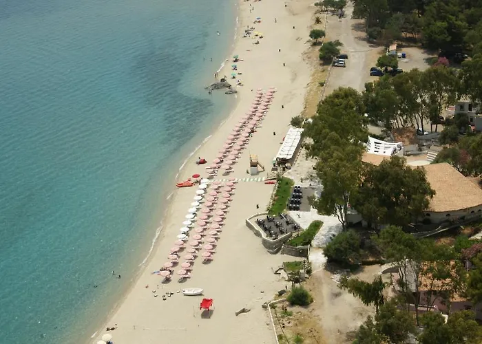 Hotel Baia Dell'est 3*