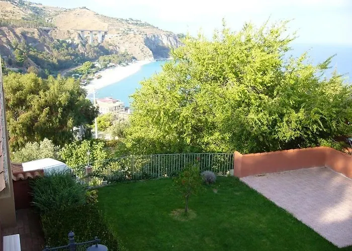 Baia Dell'est Hotel Stalettì
