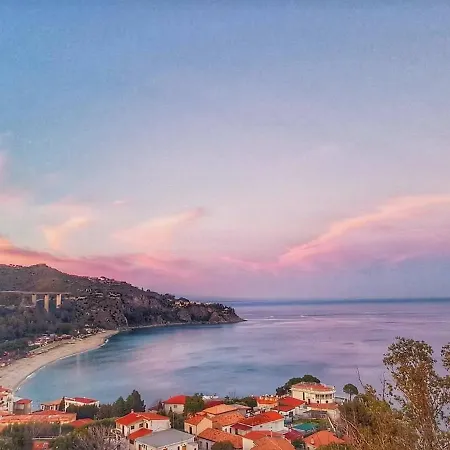 Baia Dell'est