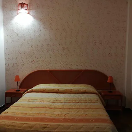 Baia Dell'est Hotel