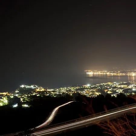 ホテル Baia Dell'est Stalettì