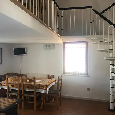 Baia Dell'est Stalettì