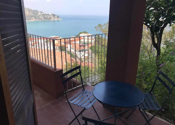 Baia Dell'est 3* Stalettì