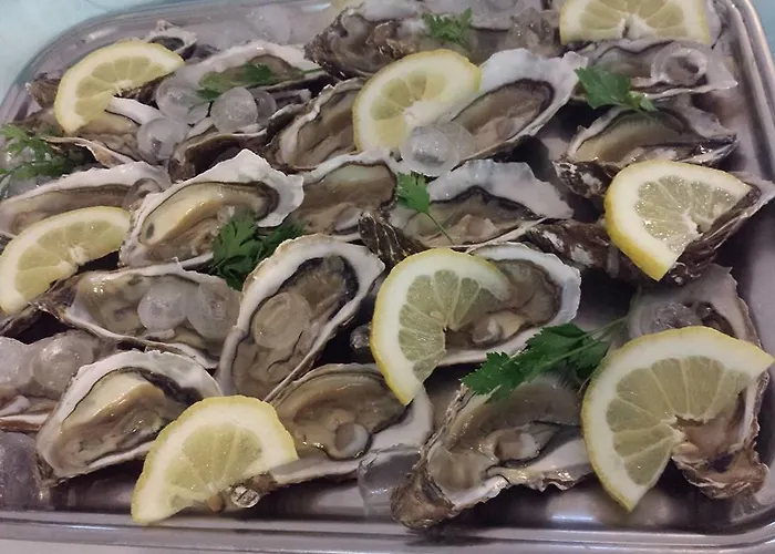 Baia Dell'est Hotel 3*